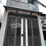 Bán gấp nhà tôn thất thuyết,p.4,q.4, dt 40m2, giá 1t970triệu