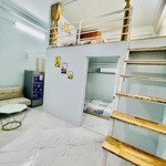 Cho thuê duplex - 2 phòng ngủ ngay công viên hoàng văn thụ, khu sân bay