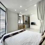 Studio ban công full nội thất cao cấp ngay sân bay - 30m2 - thang máy