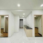 Cho thuê căn 2pn 70m2 nhà trống có rèm