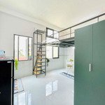 Duplex cửa sổ ngập tràn ánh sáng cạnh nguyễn oanh