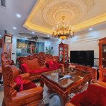 Bán nhà 7 tầng thang máy - view toàn cảnh hồ tây - hai mặt đường- gara ô tô - có 102 chỉ 28 tỷ.