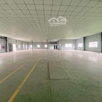 Cho thuê nhà xưởng 750m2 giá thuê 32tr