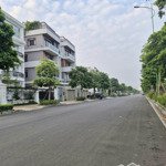 Bán đất cổ linh, đàm quang trung, 90m2, mt 5m, giá 19.8 tỷ, phân lô, ô tô tránh, view sân golf