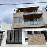 Võ nguyên giáp - nhà 3 tầng mới đẹp kiên cố - ngũ hành sơn.
- diện tích : 73m2 ( 4.5 x 16)
- giá c