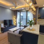 Bán căn hộ 2 phòng ngủ full đồ, sẵn sổ, tầng 16, view city (siêu hiếm), giá bán 6 tỷ tại imperia sky garden