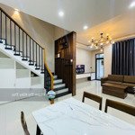 Lakeview city nhà phố cho thuê full nội thất mới đẹp nhà rộng 4 phòng ngủ giá 28tr lh 0902872670