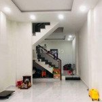 Nhà trần văn ơn phường tân sơn nhì 4 x 15m đúc 3 tấm đẹp