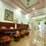 Căn góc 2 mặt tiền.khu phố tây nhà trang 3 tầng 75,8m2 10ty rẻ nhất khu thích hợp làm homestay