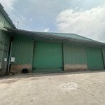 Thuê kho chứa hàng tại tphcm, quận 7 dt 100m2 có sẵn wc, điện, nước xe container tận cửa