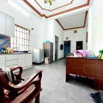 2 phòng ngủ - 60m2 - ban công - phòng khách lớn - hoàng văn thụ