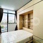 Studio bancol thoáng full nội thất sang trọng đẹp như hình quận 8 gần cầu nguyễn văn cừ