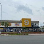 Biệt thự góc 2 mặt tiền đường cityland garden ngay siêu thị e mart 11 x 20m. giá thỏa thuận