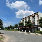 Bán gấp nền 1.5 tỷ bien hoa new city, sổ hồng công chứng ngay, ngân hàng cho vay 1tỷ. lh 0909393170