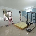 Căn hộ 35m2 cửa sổ trời thoáng ngay etown cộng hoà