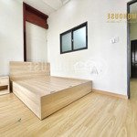 1 phòng ngủ 50m2 , tách bếp và có máy giặt riêng. ban công siêu thoáng