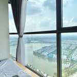 Cần bán căn hộ 3 ngủ 80m2 view biển tại masteri water front giá 5,x tỷ