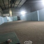 Xưởng 300m2 cao ráo đường nhựa tại p.thạnh lộc hà huy giáp quận 12