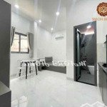 Studio cửa sổ thoáng_full nội thất_ thang máy_ ngay ngã tư hàng xanh