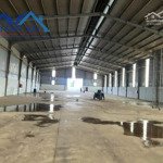 Cho thuê kho xưởng dt 1800m2 giá chỉ 60 triệu