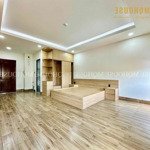 Studio cao cấp cửa sổ full nội thất