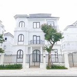 Biệt thự view chính diện hồ cuối cùng vinhomes green villas ký mới ls 0% 3 năm vốn tự có 30% ck 15%