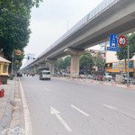 Cần bán gấp, mặt phố, nguyễn trãi thanh xuân, 62 m2, mt 6 m, vị trí kd đỉnh, tặng nhà. hơn 10 tỷ.