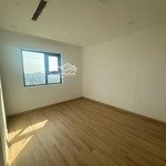 Bán gấp căn hộ 2pn dt 90,1m2 paragon duy tân, tầng cao, view phạm hùng, sổ lâu dài giá chỉ 5,8 tỷ