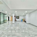 Cho thuê mặt bằng kinh doanh rộng 130m2 gần sân bay