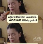 Hẽm xe tải 8m 1 trục- xe hơi ngủ trong nhà- dinh tiên hoàng p1. bình thanh-50m- sát q1.