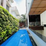 Biệt thự đẳng cấp 5* gần ngã tư ga, 484m2, chỉ 45 tỷ