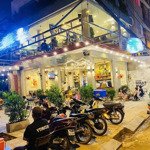 Sang quán cafe căn góc 2 mặt tiền siêu đẹp khu sầm uất quận 10