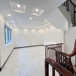 Bán nhà chu huy mân - phúc đồng 33.9m2 6 tầng nhà mới 4.95tỷ