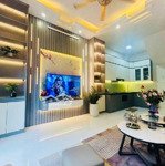 Ngõ 416 lạc long quận, tây hồ. nhà đẹp, gần cv nước,lottte mall, vài bước chân ra hồ tây hóng gió