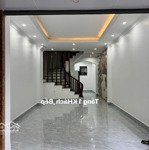 Nhà đẹp lung linh ở luôn trần thái tông -diện tích42m2*5t, kd, ô tô, gần phố - 11 tỷ nhỉnh