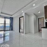 Chủ nhà thanh lý căn hộ 2pn tặng hết nội thất giá 1tỷ7 tại opal skyline , đã có sổ hồng.