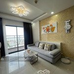 Cho thuê căn hộ 2 phòng ngủ hướng biển cực đẹp tại sơn trà ocean view đà nẵng.