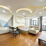 Studio ban công - bếp xa giường - full nội thất - gần cầu công lý