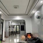 Bán nhà 2 tầng đẹp khu đông trà . dt : 160m2 ( ngang 8m)