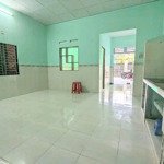 Nhà 100m2, hẻm xe hơi gần chợ tân ba