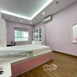 Bán căn hộ đẹp tại phố hoàng đạo thúy, trung hoà, cầu giấy 152.8m2, 3pn, 3pt