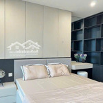 Chung cư 180m2 3 ngủ rộng rãi view đẹp chỉ cần xách vali đến ở, giá chiết khấu tốt nhất