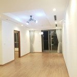 Bán căn hộ có slot ô tô giá bán 6,5 tỷ, 75m2 tại vinhomes times city - park hill,