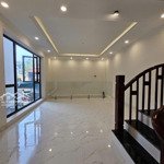 Bán nhà riêng tại khu đô thị việt hưng, giá tốt chỉ 5,5 tỷ vnd, 36 m2, 6 tầng