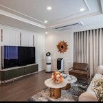 Chính chủ cần bán gấp căn hộ cc newton residence,75m2,2pn.nhà đẹp.giá: 5 tỷ.lh: 0932 578 699 ni na