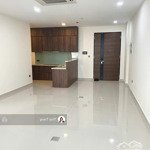 Bán căn shophouse tầng 3 tại midtown phú mỹ hưng, 91m2 đã thiết kế 2pn, 2wc, đang có hợp đồng thuê