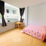 Phòng studio 30m2 full nội thất - cửa sổ lớn - nguyễn cửu vân, bình thạnh - ngay ngã tư hàng xanh