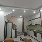 Hiếm - nhà mới hoàn thiện - sát mặt phố xốm ( cách 30m) 31m2, 3 ngủ, 5 tầng, mt 5m, 4,85 tỷ