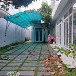 Cho thuê nhà khu dân cư phú xuân nhà bè dt 10x24m, nhà 1 lầu, giá 13 tr/th