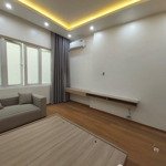 2,6 tỷ , bán tập thể hồ tùng mậu, 2 phòng ngủ 65m2 , sổ chính chủ, ô tô tải đỗ chân c.thang , đủ nt ở ngay